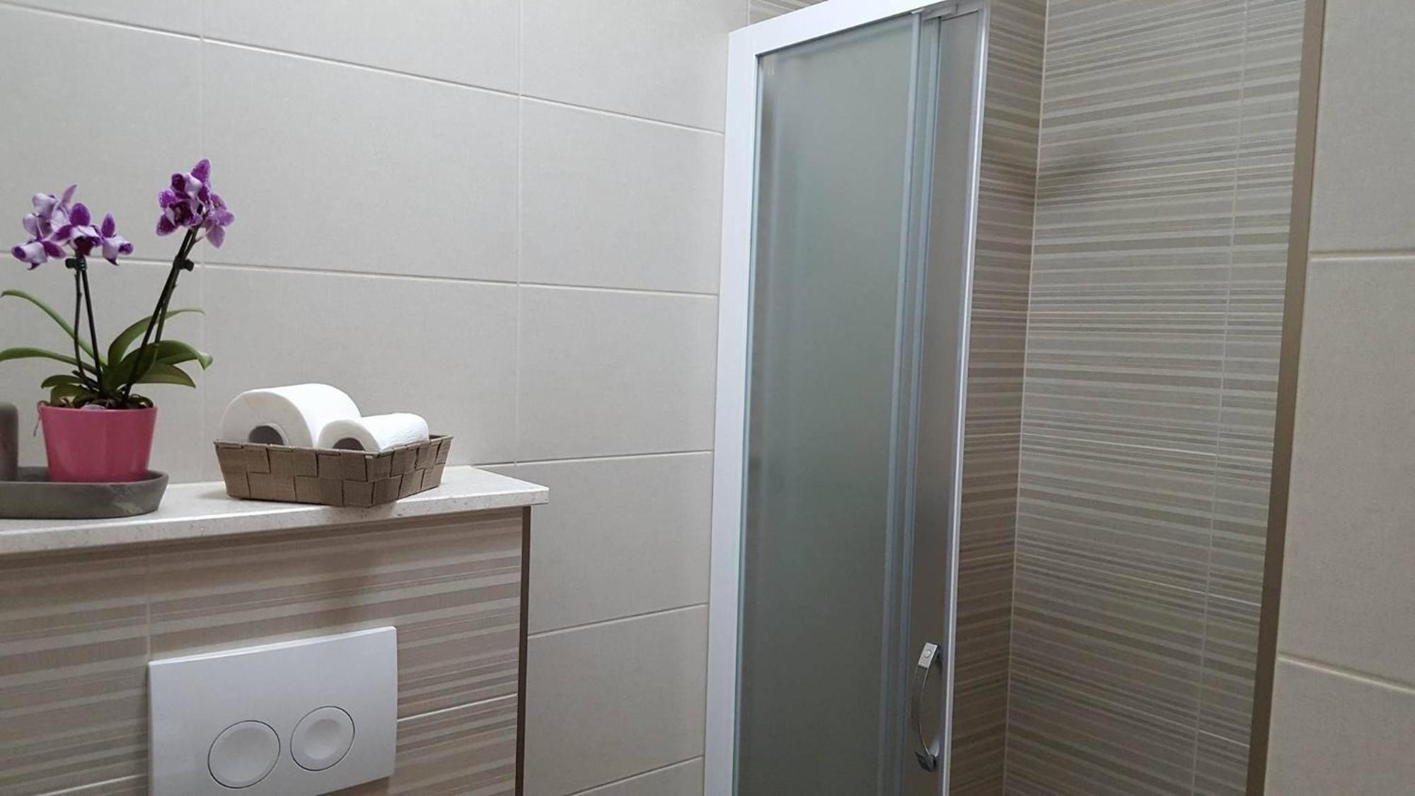 Apartments Iva Pakostane Ruang foto